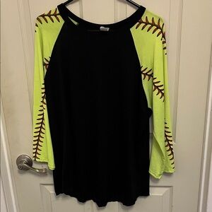 Black and Yellow Softball Stitch Raglan Shirt XL